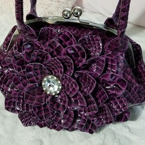 Charming Charlie purse